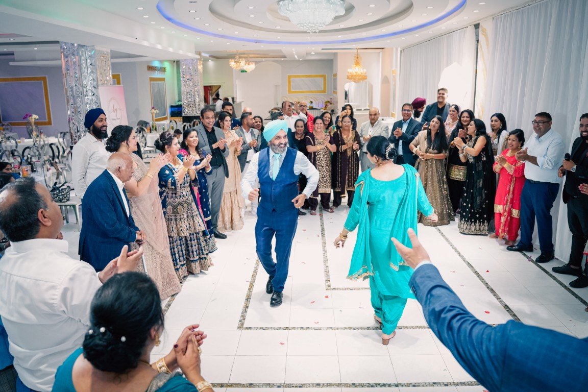 Dancing through Hearts